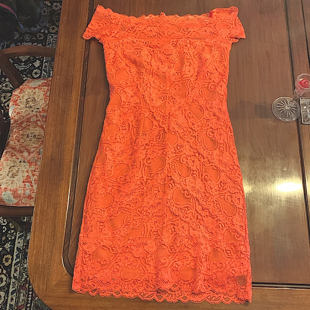Nicole Miller size M never worn (no tags) dress